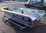   () Wyatboat-430 